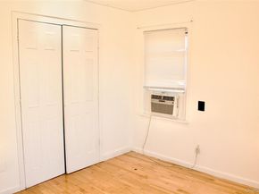 8 Elicar Terrace, Yonkers NY 10701
