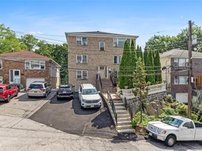 8 Elicar Terrace, Yonkers NY 10701