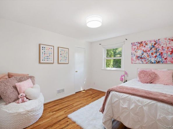 429 Grand Boulevard, Scarsdale NY 10583