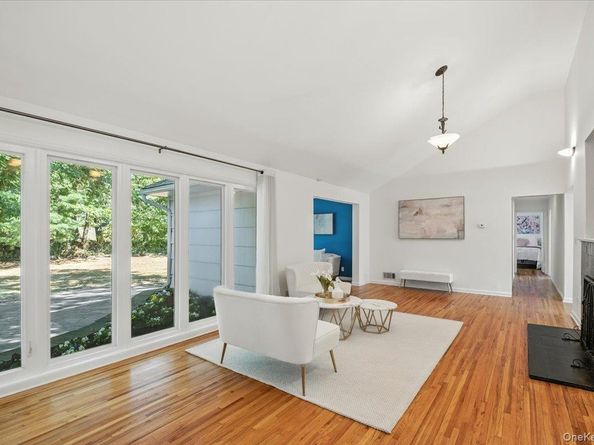 429 Grand Boulevard, Scarsdale NY 10583