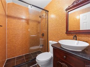 8439 130 Street, Kew Gardens NY 11415