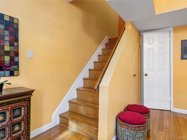 8439 130 Street, Kew Gardens NY 11415