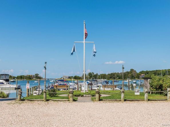 11 Scotts Landing Road, Southampton NY 11968