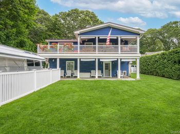 11 Scotts Landing Road