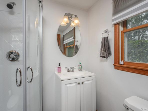 11 Scotts Landing Road, Southampton NY 11968