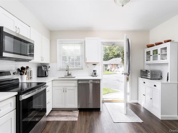 329 Woodbridge Drive A, Ridge NY 11961