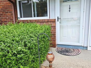 199 Pointe Circle North