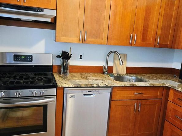 199 Pointe Circle North 199, Coram NY 11727