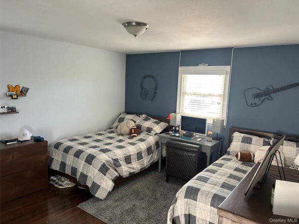 153 Biltmore Boulevard, Massapequa NY 11758