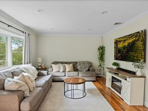 19 Hawthorne Road, Rocky Point NY 11778