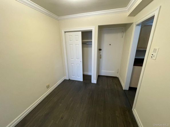 100-11 67th Road 4, Forest Hills NY 11375