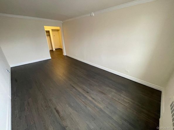 100-11 67th Road 4, Forest Hills NY 11375