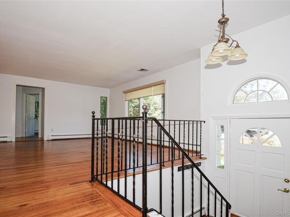 18 Norton Drive, East Northport NY 11731