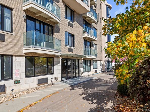 35-40 30th Street G, Astoria NY 11106