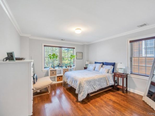 20 Prospect Avenue, Port Washington NY 11050