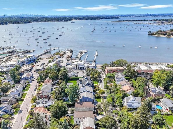 20 Prospect Avenue, Port Washington NY 11050