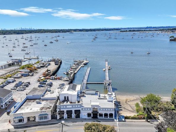 20 Prospect Avenue, Port Washington NY 11050