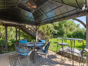 116 Cross Road, Oakdale NY 11769