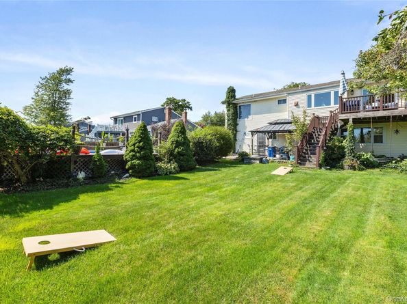 116 Cross Road, Oakdale NY 11769