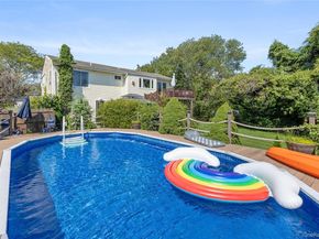 116 Cross Road, Oakdale NY 11769