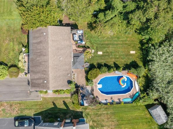 116 Cross Road, Oakdale NY 11769