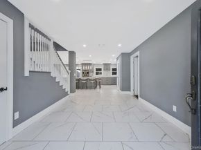 48 Walnut Street, Coram NY 11727