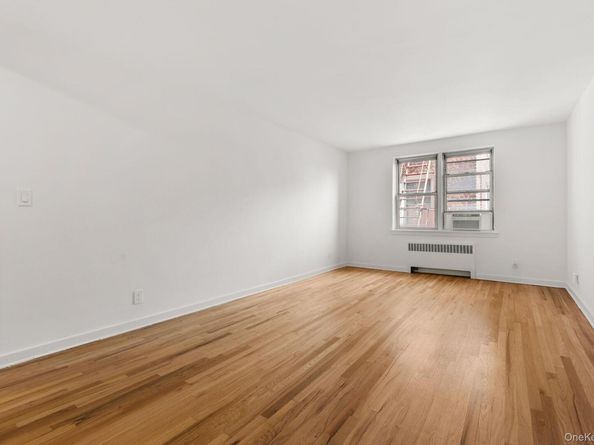 485 Bronx River Road A54, Yonkers NY 10704