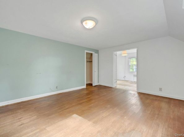 13 Barksdale Road, White Plains NY 10607
