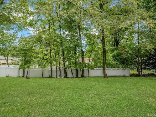 13 Barksdale Road, White Plains NY 10607