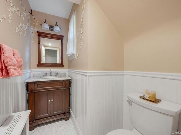 13 Barksdale Road, White Plains NY 10607