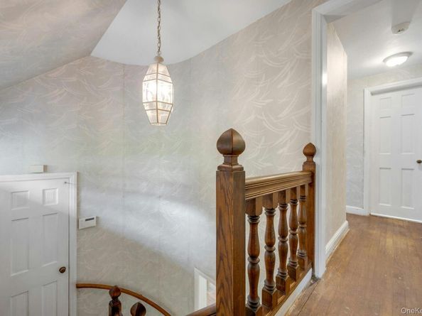 13 Barksdale Road, White Plains NY 10607