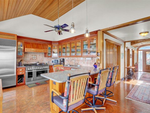 1007 W Park Avenue, Long Beach NY 11561