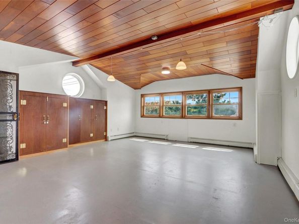 1007 W Park Avenue, Long Beach NY 11561