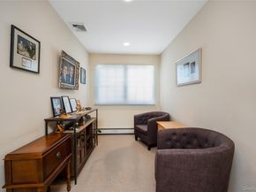 17 Yoakum Street, Farmingdale NY 11735