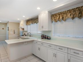 17 Yoakum Street, Farmingdale NY 11735