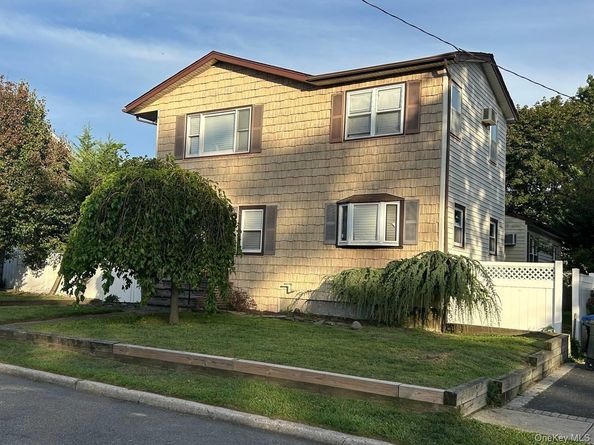 2346 Fowler Street, North Bellmore NY 11710
