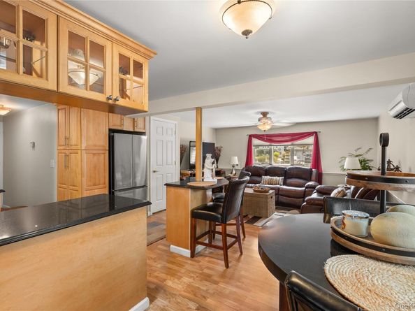 43 Tracy Lane, East Islip NY 11730
