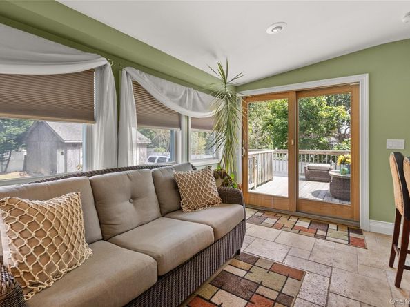 43 Tracy Lane, East Islip NY 11730