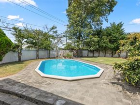 43 Tracy Lane, East Islip NY 11730