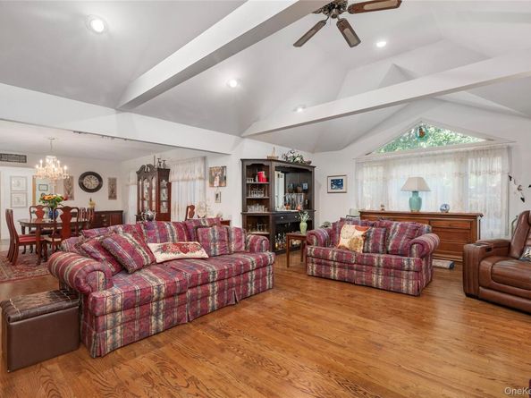 1 Cormorant Drive, Hampton Bays NY 11946