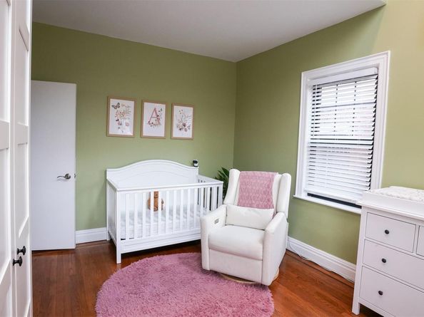 16627 25th Avenue, Whitestone NY 11357