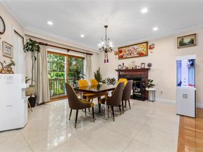 11 Manor Avenue, Roslyn Heights NY 11577
