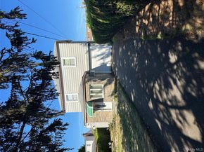 298 Doris Avenue, Franklin Square NY 11010