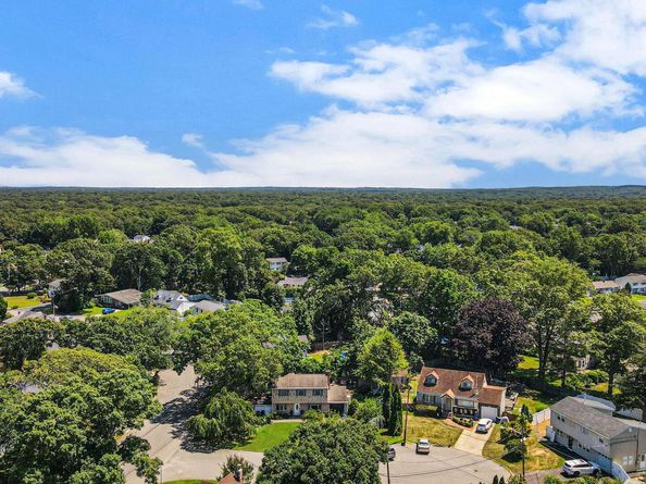 20 Revere Circle, Port Jefferson Station NY 11776