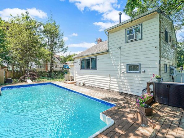 20 Revere Circle, Port Jefferson Station NY 11776