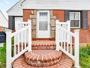 588 Newton Avenue, Uniondale NY 11553