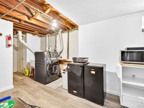 588 Newton Avenue, Uniondale NY 11553