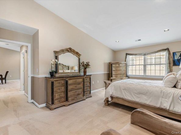 108 Joseph Lane, Dix Hills NY 11746