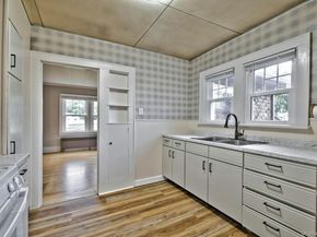 86 N Bayview Avenue, Freeport NY 11520