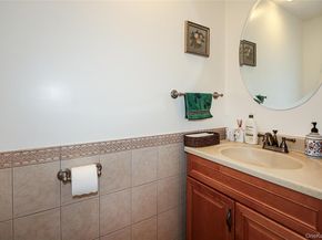 27 Dale Drive, Farmingdale NY 11735